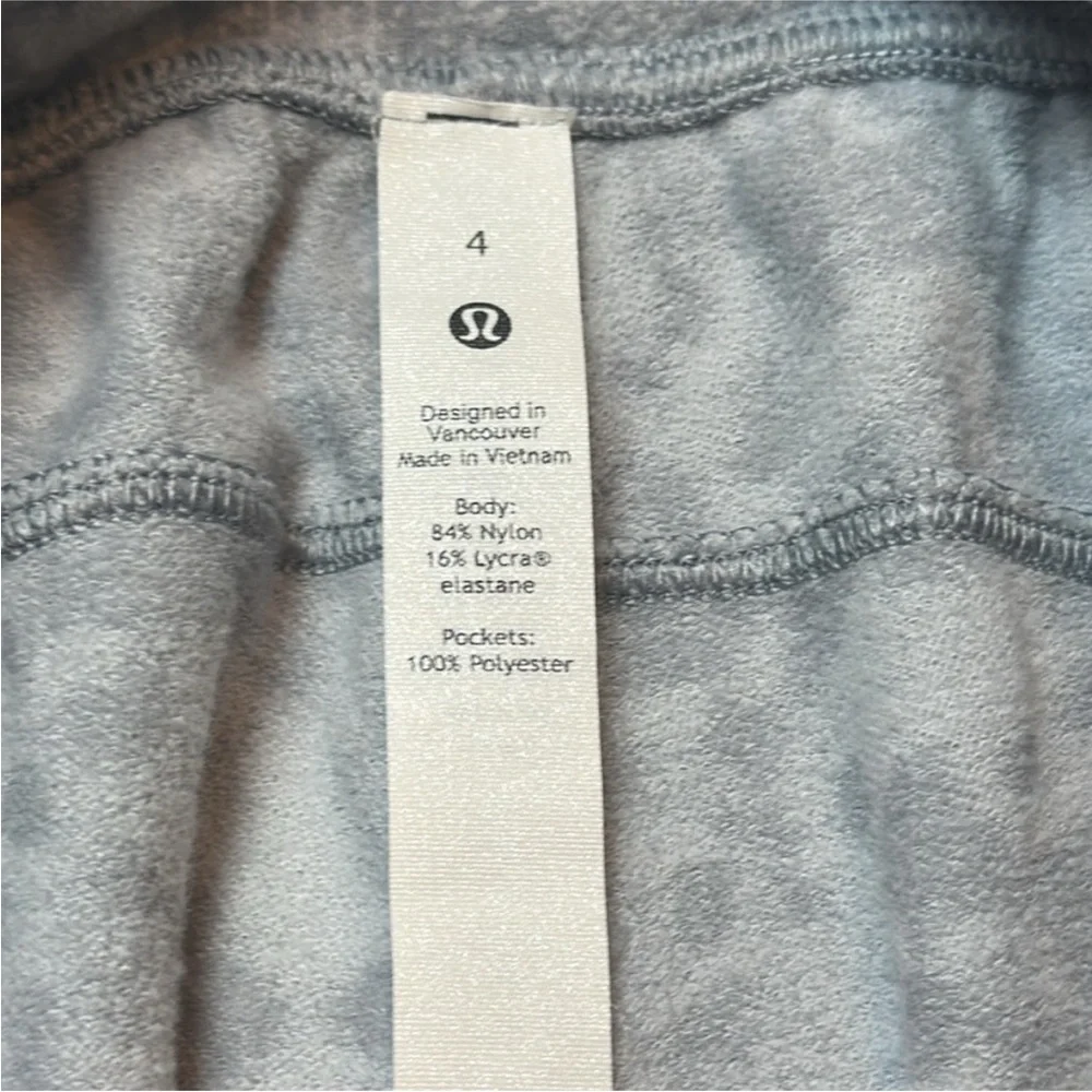 Lululemon Ready to Rulu Jogger Crop Pants Size 4 - Picture 8 of 15